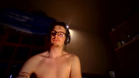 Good Boy online show from 11.14.25