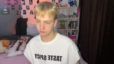 oliver online show from 11.21.25