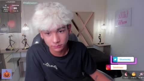 Oliver online show from 10.14.25