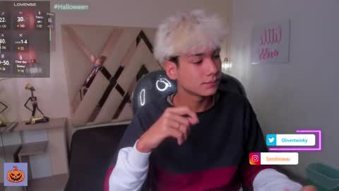 Oliver online show from 10.16.25