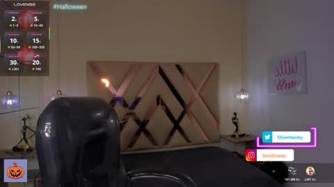 Oliver online show from 10.20.25