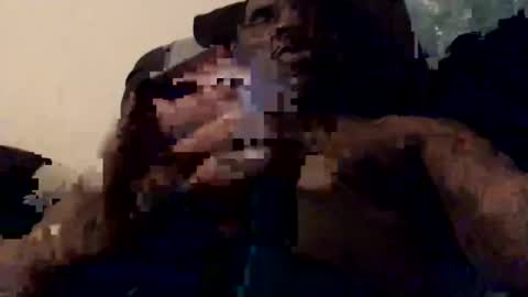 olivertwist1273 online show from 02.25.25