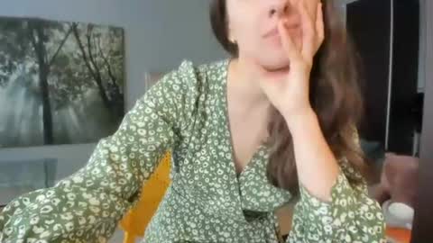 Snapshot of olivia__dream chatting on 06.13.26 olivia__dream online show from 06.13.26