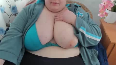 Olivia Gold online show from 02.08.26