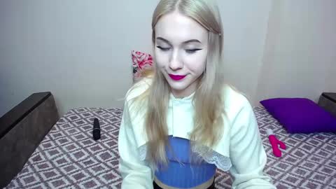 Snapshot of olivia_graceee chatting on 03.10.25 olivia_graceee online show from 03.10.25