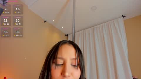 Snapshot of olivia_jazz_ chatting on 12.29.24 Olivia online show from 12.29.24