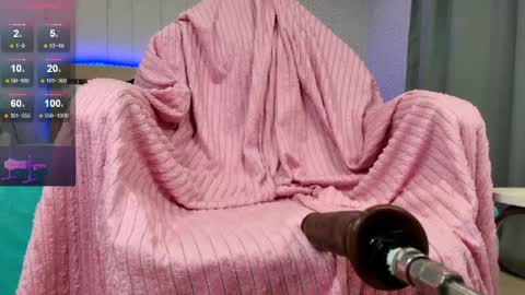 Olivia Hi guys Follow me  online show from 05.18.26
