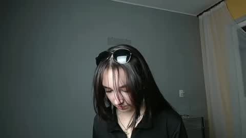 Olivia online show from 03.06.25