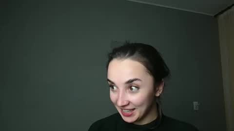 Olivia online show from 02.20.26