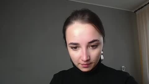 Olivia online show from 04.19.26