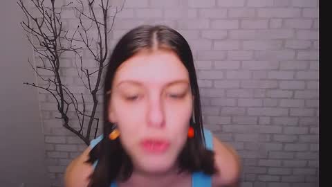 Olivia online show from 01.24.25