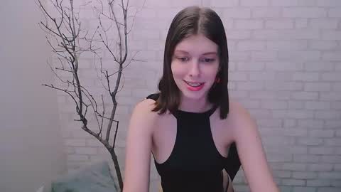 Olivia online show from 01.24.25