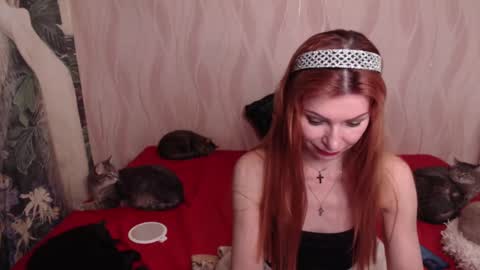 Olivia online show from 02.11.25