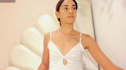 Olivia online show from 02.17.25