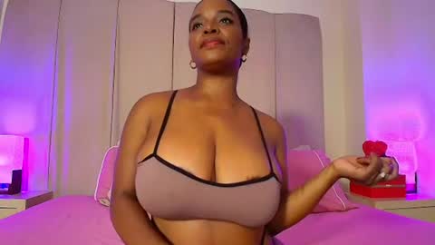 My name is olivia but can you call me Oli online show from 07.06.26