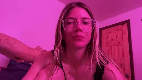 Snapshot of oliviahansleyy chatting on 02.25.25 Olivia online show from 02.25.25