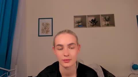 oliviaBeauty online show from 04.18.26