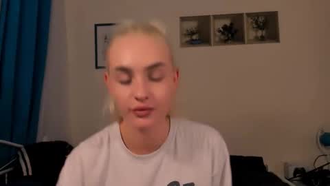 oliviaBeauty online show from 05.31.26