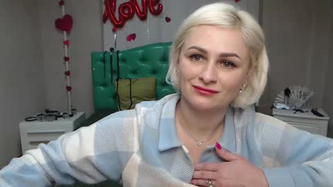 OliviaHorst online show from 03.12.25