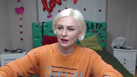 OliviaHorst online show from 09.18.25