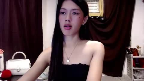 Snapshot of oliviaknightx chatting on 02.03.26 oliviaknightx online show from 02.03.26