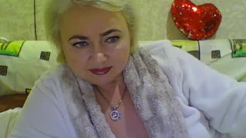 Snapshot of oliviaparadise chatting on 12.02.24 oliviaparadise online show from 12.02.24