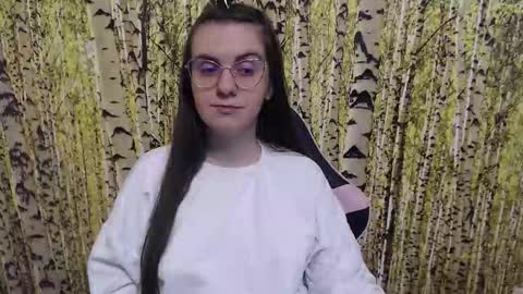 Snapshot of oliviasager chatting on 10.28.25 Mistress Olivia online show from 10.28.25