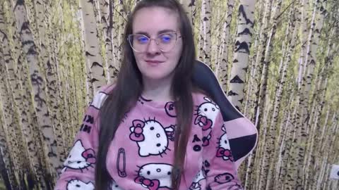 Snapshot of oliviasager chatting on 11.16.25 Mistress Olivia online show from 11.16.25