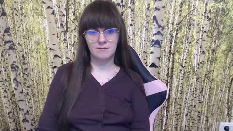 Snapshot of oliviasager chatting on 11.18.25 Mistress Olivia online show from 11.18.25