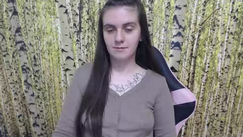 Snapshot of oliviasager chatting on 11.20.25 Mistress Olivia online show from 11.20.25