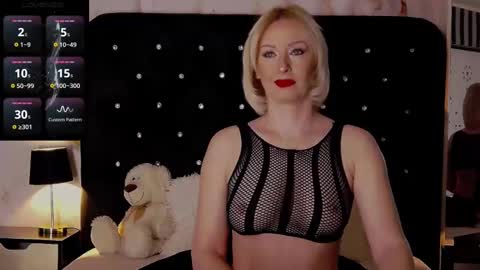 Olivia online show from 02.21.25