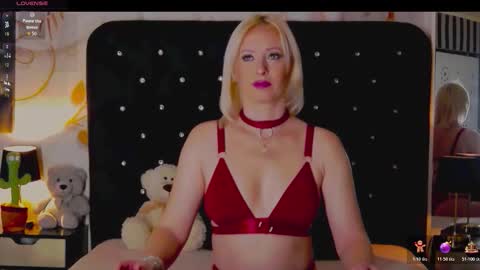 Olivia online show from 12.14.25