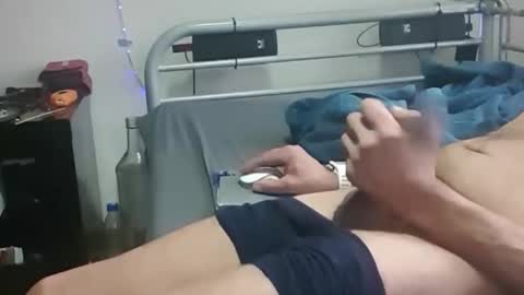 Snapshot of olivier_21 chatting on 10.16.25 olivier_21 online show from 10.16.25