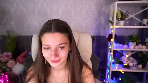 Olivia online show from 01.08.25