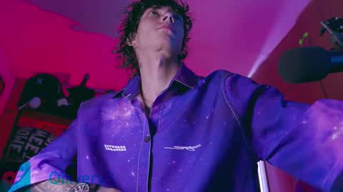     online show from 11.08.25