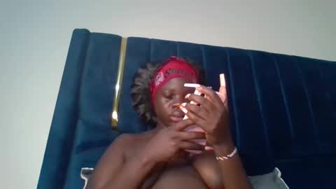 ollleina online show from 04.05.26