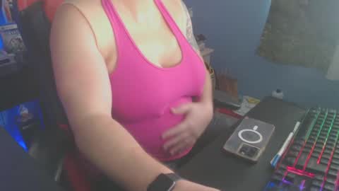 Snapshot of olorlando321 chatting on 01.28.25 Dani Pregna online show from 01.28.25