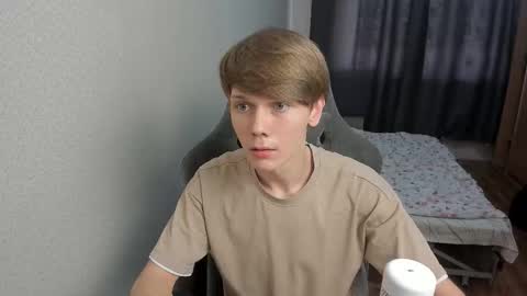 Oliver and Mira online show from 03.06.26