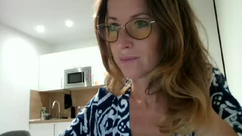 Snapshot of olyra11 chatting on 07.14.26 olyra11 online show from 07.14.26