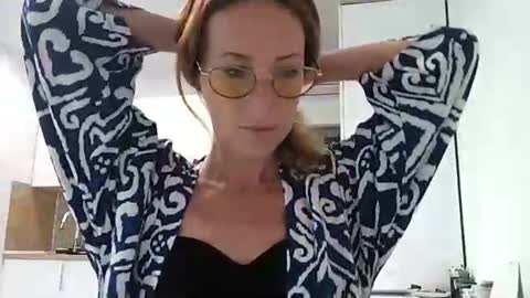 Snapshot of olyra11 chatting on 07.20.26 olyra11 online show from 07.20.26