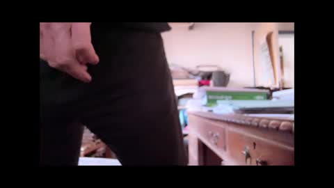 oman19811 online show from 12.18.24