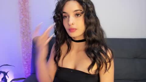 Violette online show from 03.01.25