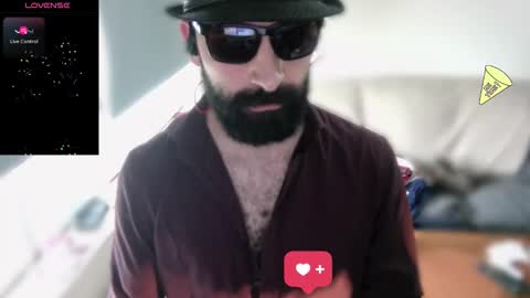 ona nisme online show from 10.18.25