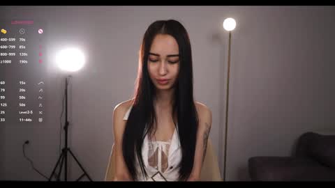 Mia online show from 05.31.26