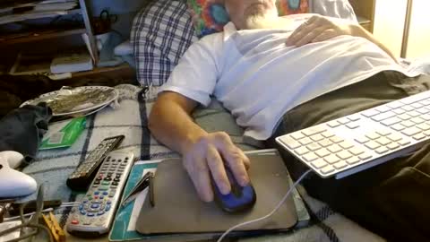 Snapshot of onemattu chatting on 10.10.25 Mattu online show from 10.10.25