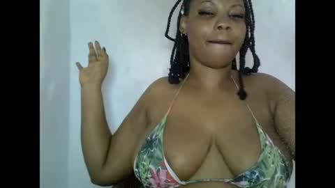 Snapshot of oneofdbestchubbygaloncb chatting on 06.21.26 oneofdbestchubbygaloncb online show from 06.21.26