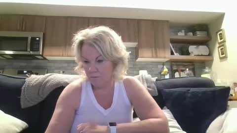 couple mature milf bigboobs curvy mommydaddy online show from 12.23.24