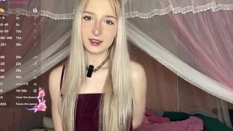 Eva online show from 04.12.26