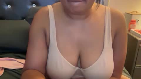 onlyinurdreams00 online show from 01.11.26