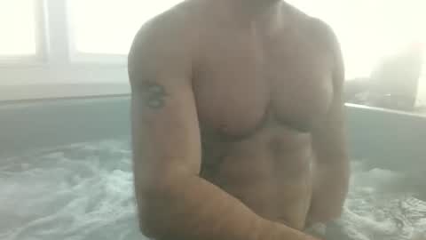 Snapshot of onlylooking4 chatting on 02.01.26 onlylooking4 online show from 02.01.26